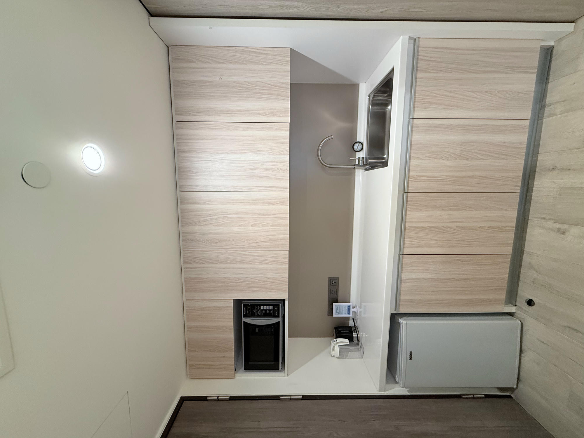 新竹 北區 優質親子飯店 新竹親子住宿推薦首選 改裝後的房型超級優 | 新竹福華大飯店 公寓式豪華單床房 開箱分享 - 第14張圖