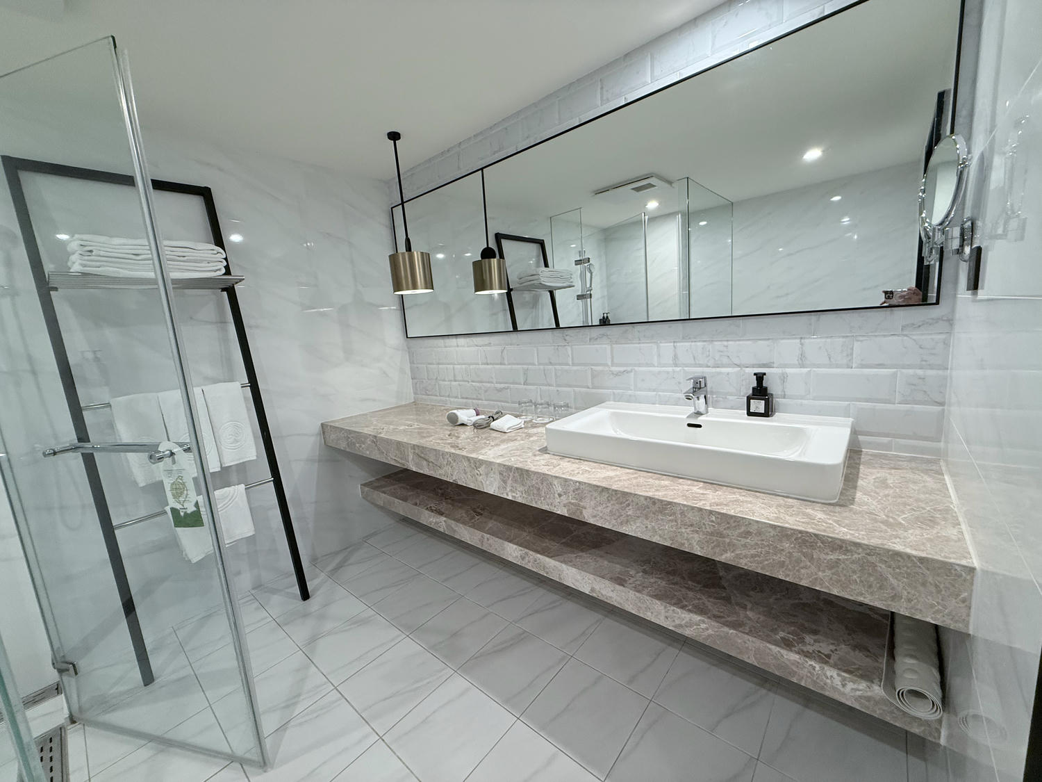 新竹 北區 優質親子飯店 新竹親子住宿推薦首選 改裝後的房型超級優 | 新竹福華大飯店 公寓式豪華單床房 開箱分享 - 第15張圖