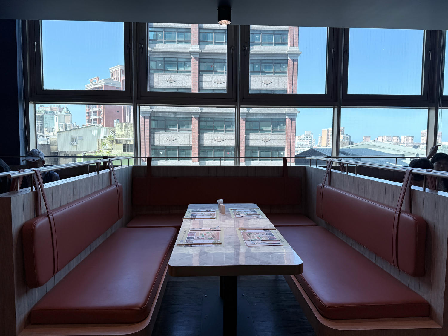 新竹 北區 優質親子飯店 新竹親子住宿推薦首選 改裝後的房型超級優 | 新竹福華大飯店 公寓式豪華單床房 開箱分享 - 第29張圖