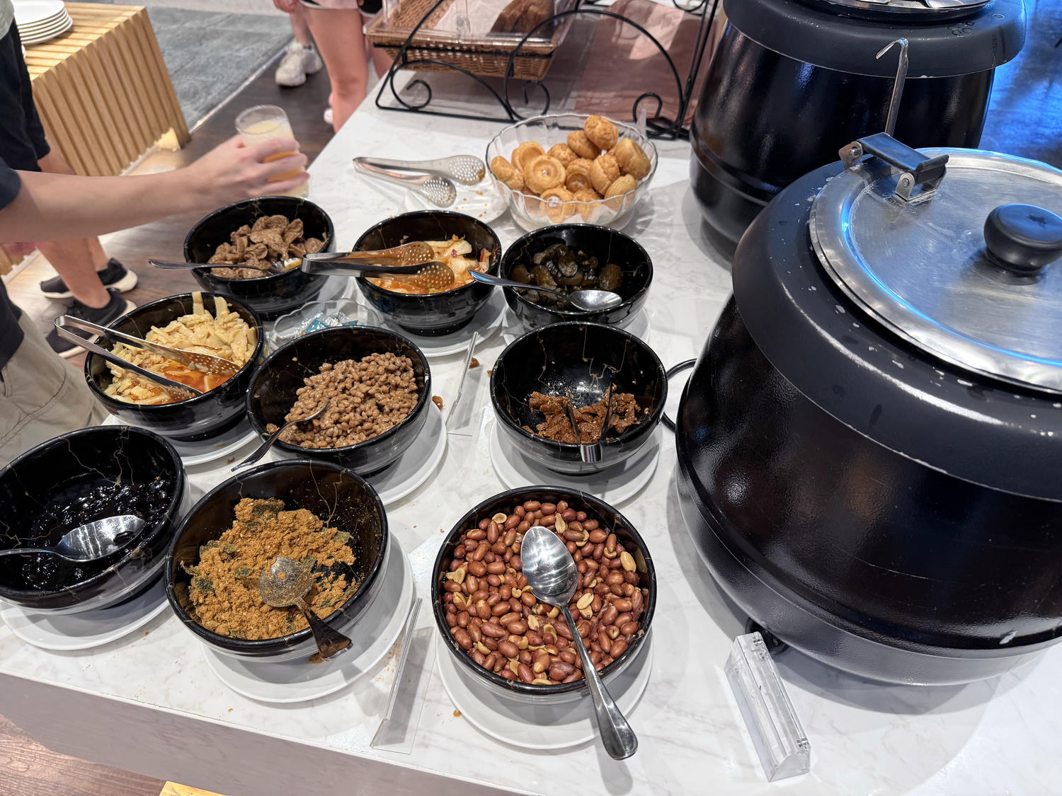 新竹 北區 優質親子飯店 新竹親子住宿推薦首選 改裝後的房型超級優 | 新竹福華大飯店 公寓式豪華單床房 開箱分享 - 第33張圖