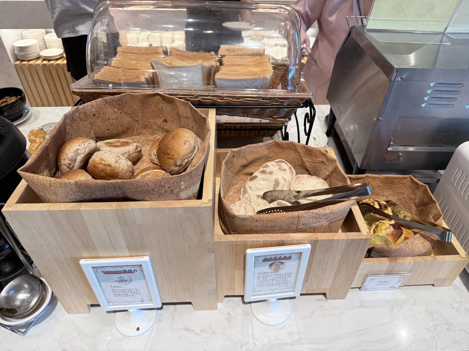 新竹 北區 優質親子飯店 新竹親子住宿推薦首選 改裝後的房型超級優 | 新竹福華大飯店 公寓式豪華單床房 開箱分享 - 第32張圖