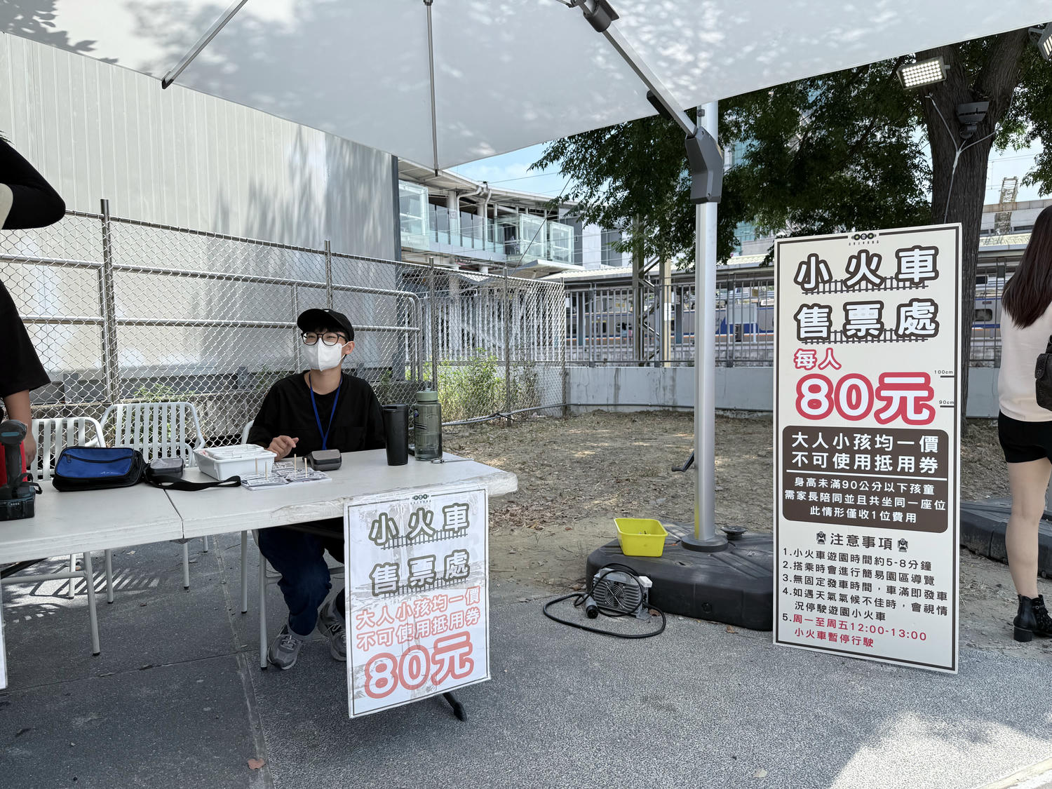 苗栗 苗栗市 很適合全家出遊的親子景點 可以預約櫓貓貓 搭乘小火車聽導覽哦!火車迷必來 |苗栗火車頭園區 - 第8張圖