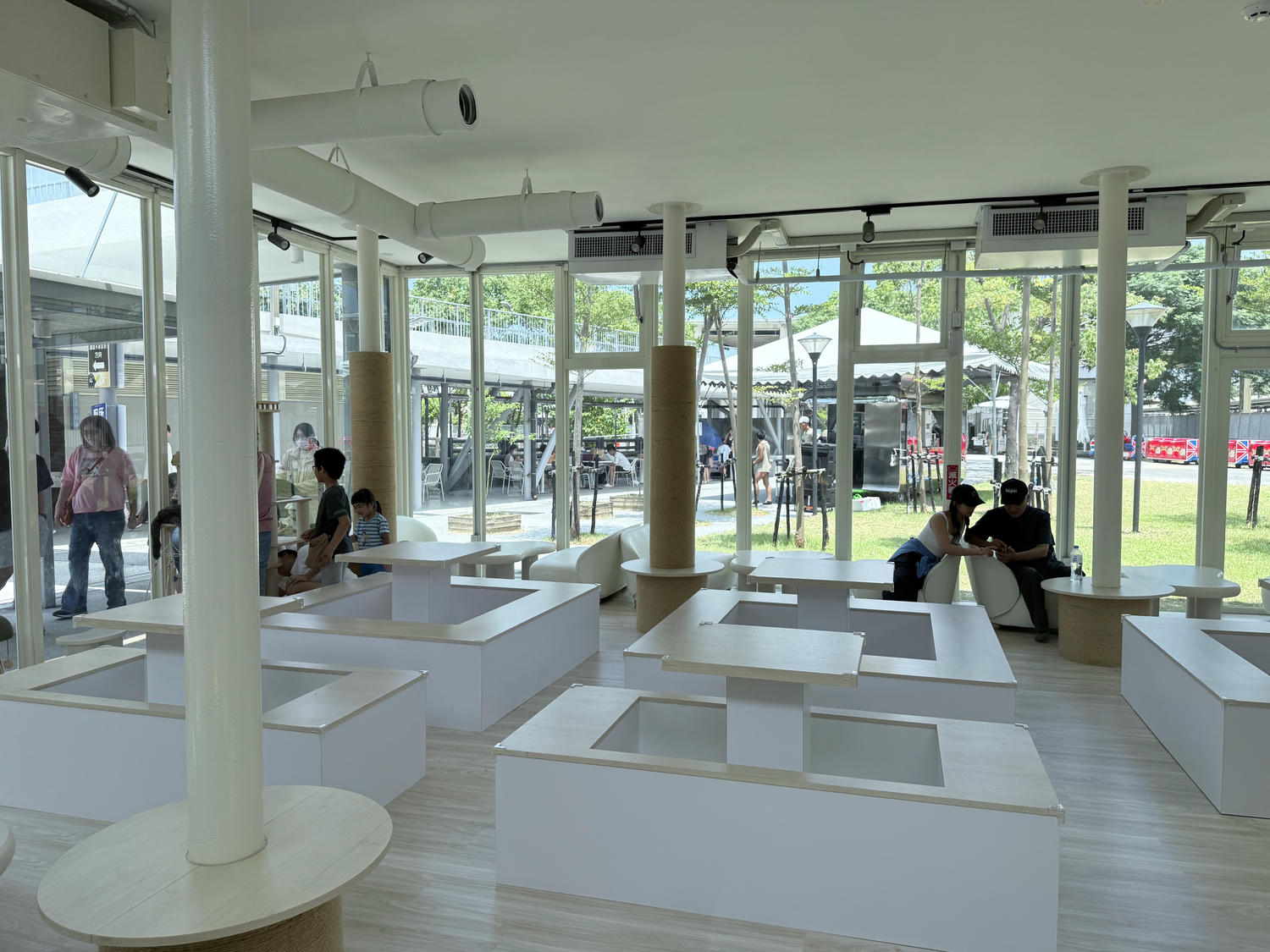 苗栗 苗栗市 很適合全家出遊的親子景點 可以預約櫓貓貓 搭乘小火車聽導覽哦!火車迷必來 |苗栗火車頭園區 - 第17張圖