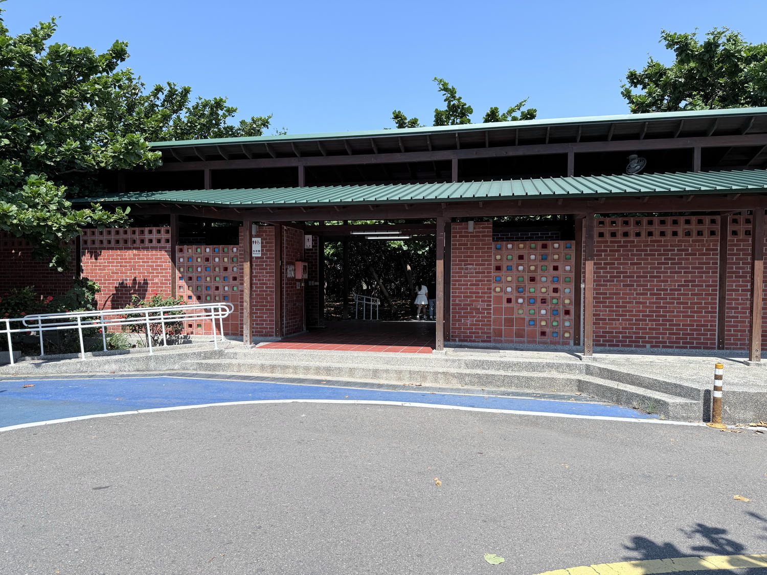 新竹 香山 近距離觀察濕地生態系 彈塗魚、(螃蟹)招潮蟹 |香山濕地賞蟹步道 - 第3張圖