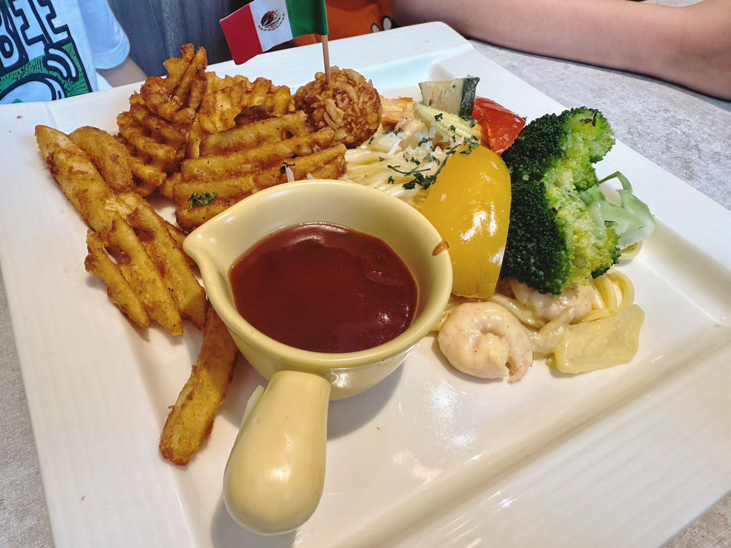 桃園 中壢 青埔 義式風味餐點 適合親子家庭來訪 |勒芙131 義大利麵 牛排 風味餐 - 第14張圖