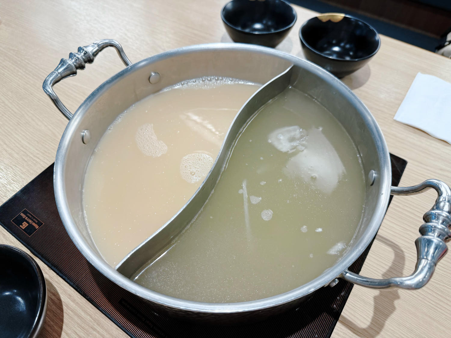 台北 大安 日式鍋物放題 讓你放肆涮肉 多樣化的自助區滿足每個人的胃 ｜和牛涮 台北羅斯福店