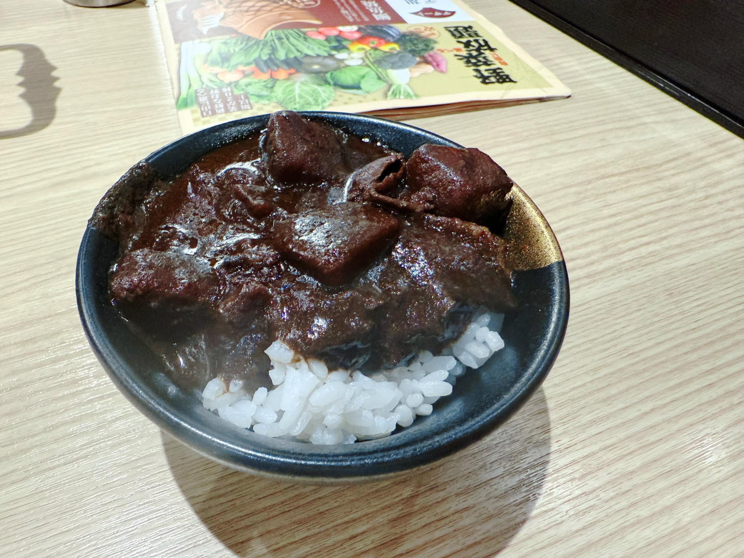 台北 大安 日式鍋物放題 讓你放肆涮肉 多樣化的自助區滿足每個人的胃 ｜和牛涮 台北羅斯福店