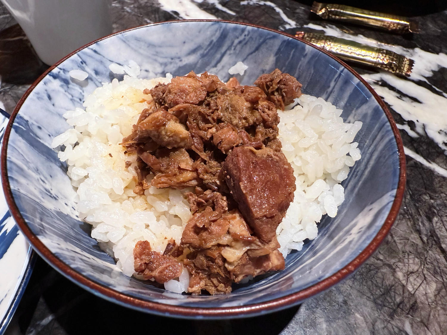 台北 中山 松江南京站火鍋吃到飽 推薦魷魚螺肉蒜湯底必點 120分無限放題｜ 石撈麻辣鴛鴦鍋