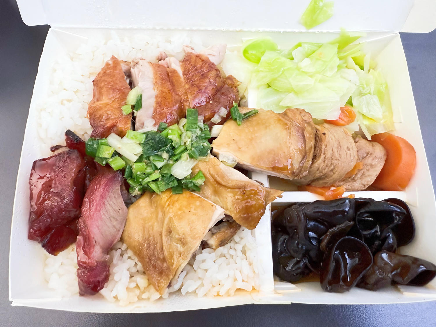 台北 中山 人氣排隊燒臘名店 近中山國中捷運站 |家鴻燒鵝-興安店 - 第10張圖 台北 中山 人氣排隊燒臘名店 近中山國中捷運站 |家鴻燒鵝-興安店
