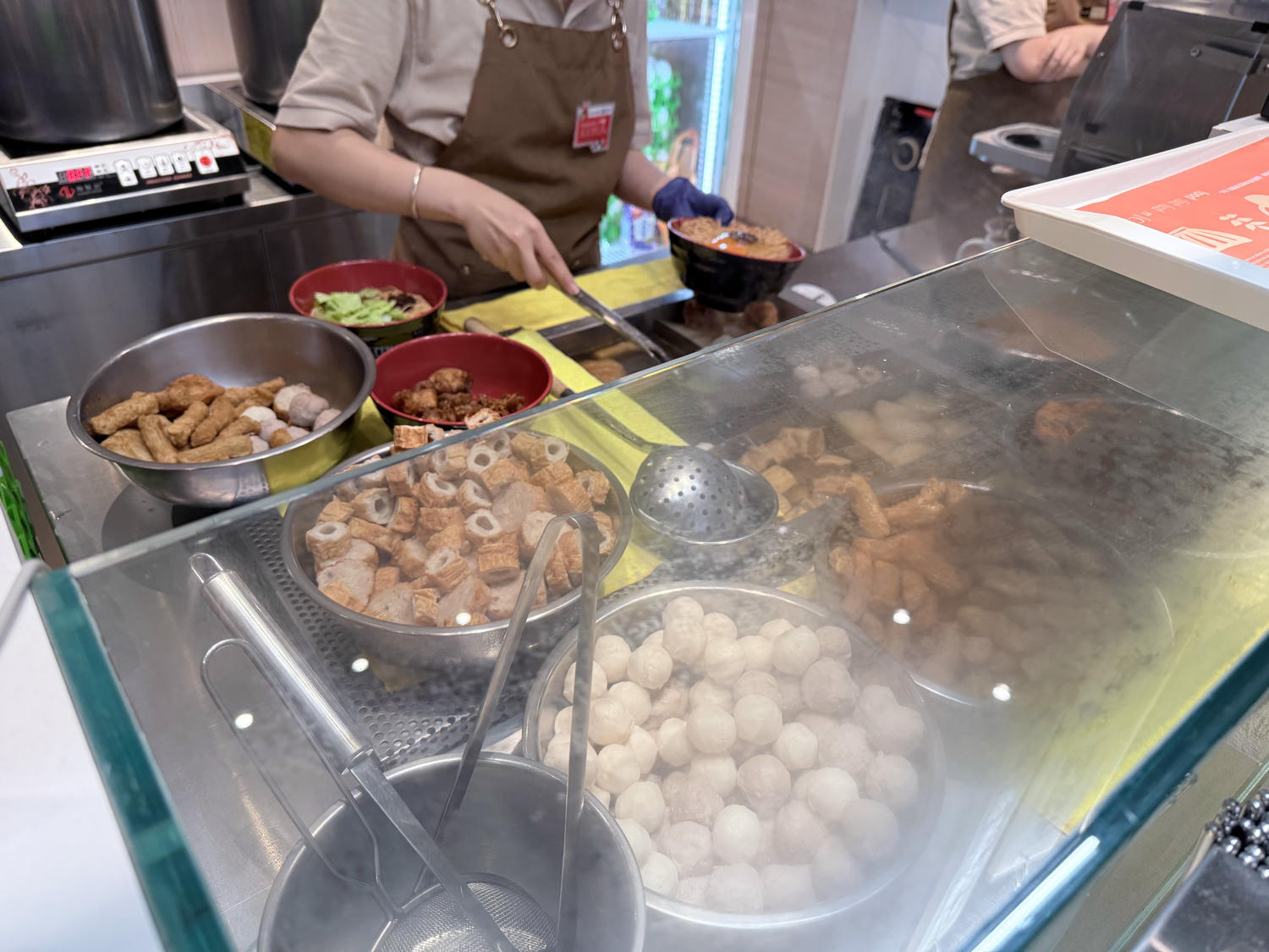 新北 新店 誠品生活新店裕隆城美食街的平價好滋味 |吉甜不辣 - 第3張圖 新北 新店 誠品生活新店裕隆城美食街的平價好滋味 |吉甜不辣