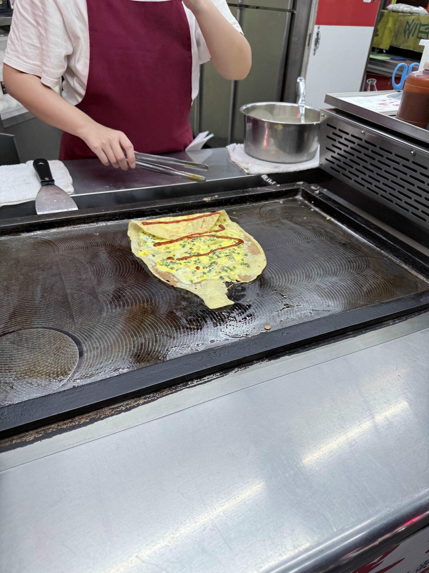 台中 西屯 逢甲夜市美食推薦 成立近50年好吃的排隊美食—粉漿蛋餅 | 明倫蛋餅 文華店 - 第6張圖 台中 西屯 逢甲夜市美食推薦 成立近50年好吃的排隊美食—粉漿蛋餅 | 明倫蛋餅 文華店