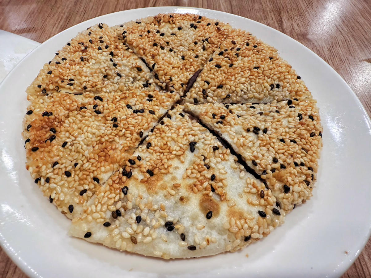 新北 新店 大坪林站旁大人氣平價鼎泰豐 炒飯、鍋貼、豆沙甜鍋餅好吃|禾豐安麵食館 - 第24張圖 新北 新店 大坪林站旁大人氣平價鼎泰豐 炒飯、鍋貼、豆沙甜鍋餅好吃|禾豐安麵食館