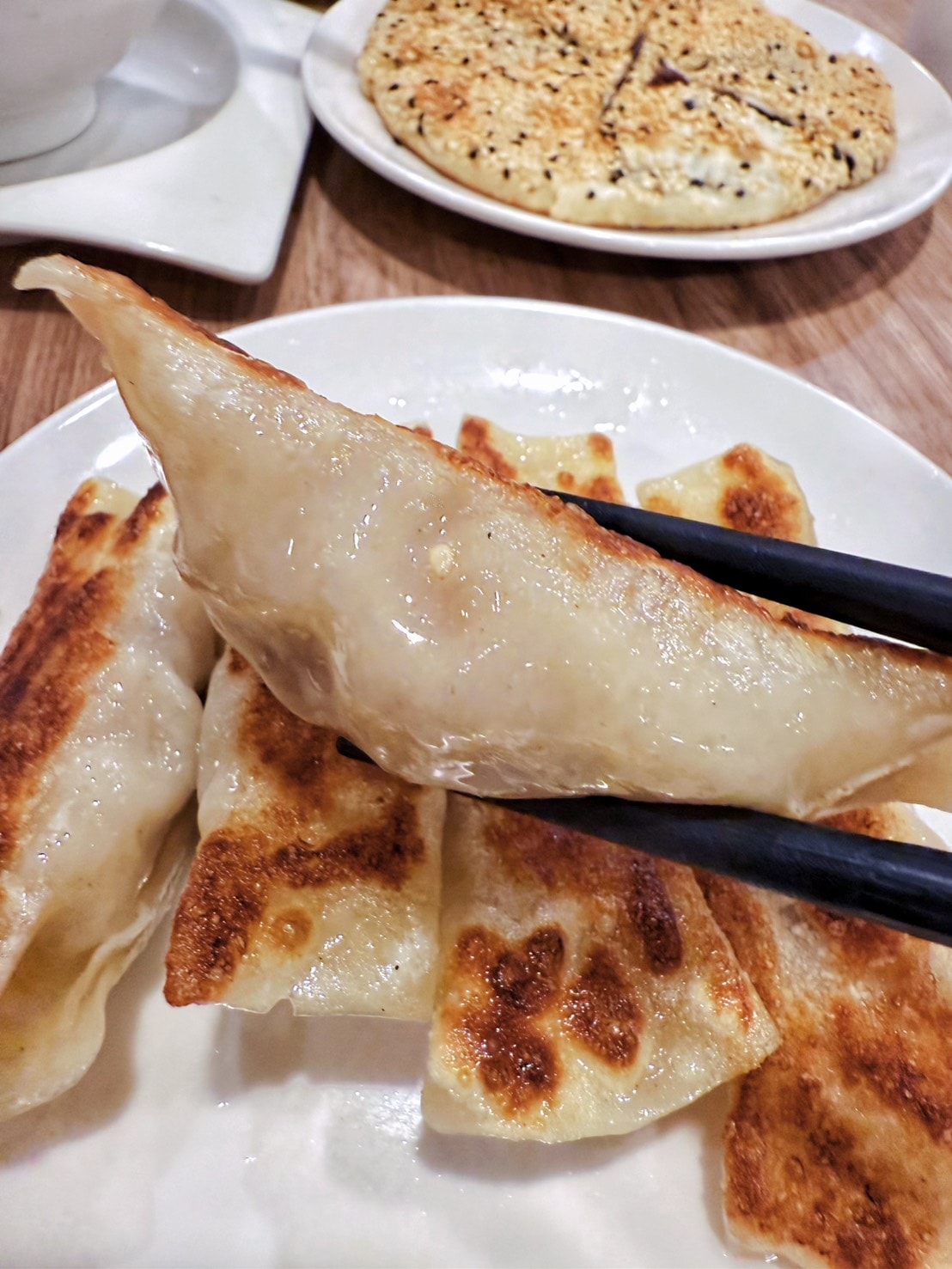 新北 新店 大坪林站旁大人氣平價鼎泰豐 炒飯、鍋貼、豆沙甜鍋餅好吃|禾豐安麵食館 - 第23張圖 新北 新店 大坪林站旁大人氣平價鼎泰豐 炒飯、鍋貼、豆沙甜鍋餅好吃|禾豐安麵食館