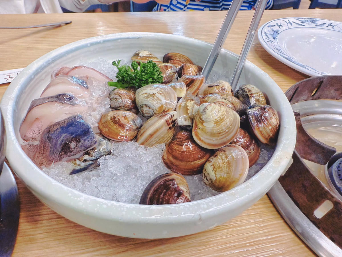 宜蘭 宜蘭市美食｜富美海鮮火鍋宜蘭店 港點無限供應超有特色！親子聚餐首選海鮮火鍋推薦