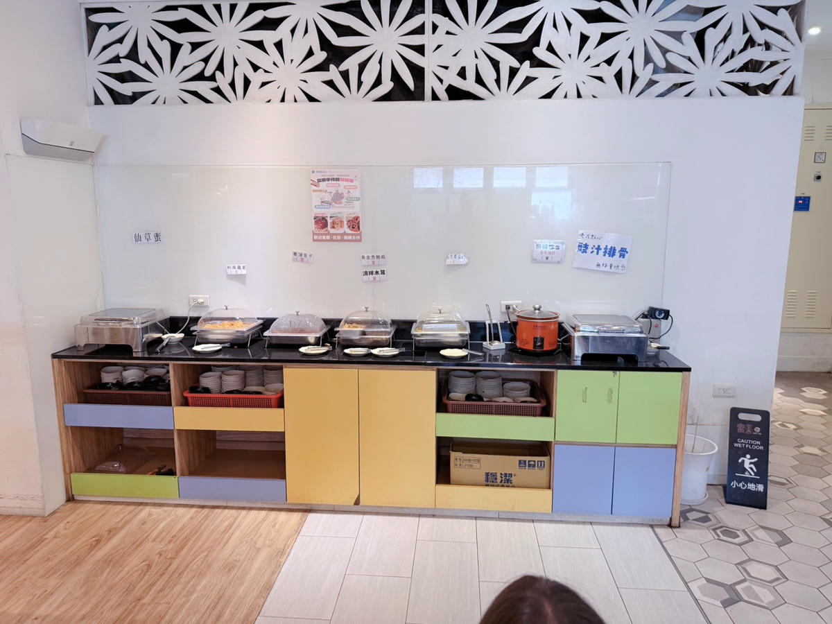 宜蘭 宜蘭市美食|富美海鮮火鍋宜蘭店 港點無限供應超有特色!親子聚餐首選海鮮火鍋推薦 - 第14張圖 宜蘭 宜蘭市美食|富美海鮮火鍋宜蘭店 港點無限供應超有特色!親子聚餐首選海鮮火鍋推薦