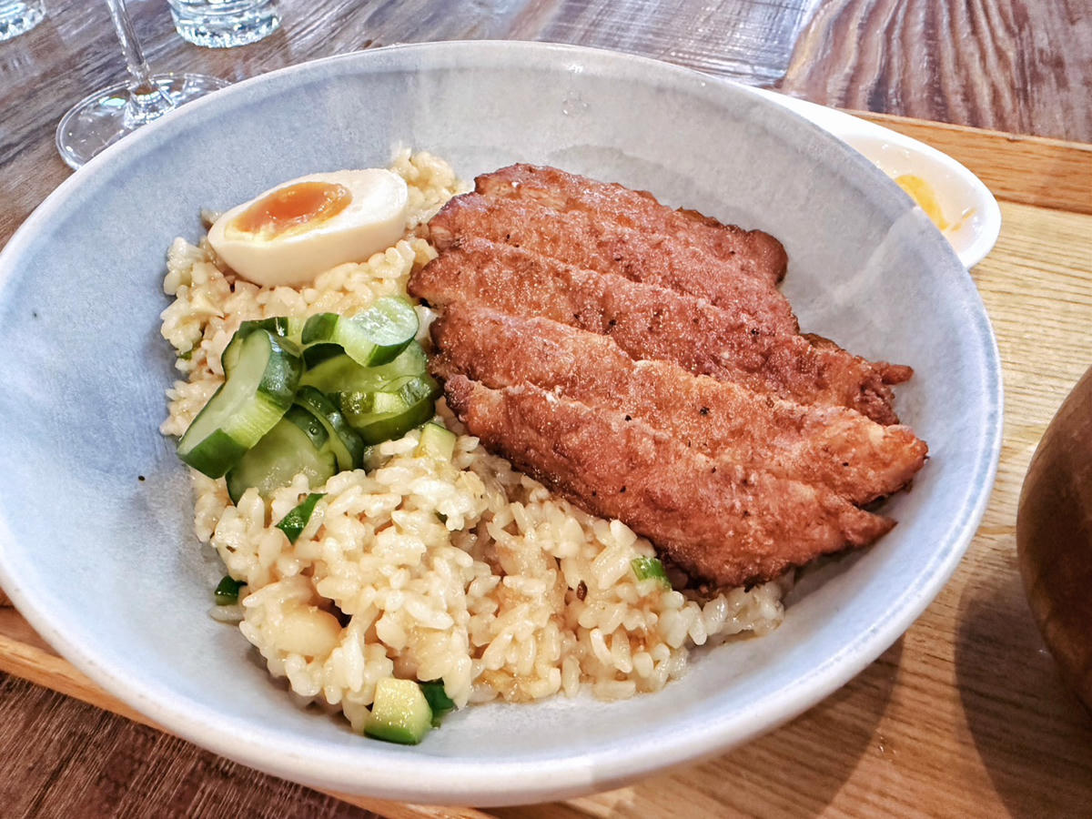 台北 信義區美食 永心鳳茶微風信義店|復古時髦新台菜餐廳,炊飯、湯麵、台灣茶一次滿足!(內部修整) - 第10張圖 台北 信義區美食 永心鳳茶微風信義店|復古時髦新台菜餐廳,炊飯、湯麵、台灣茶一次滿足!(內部修整)