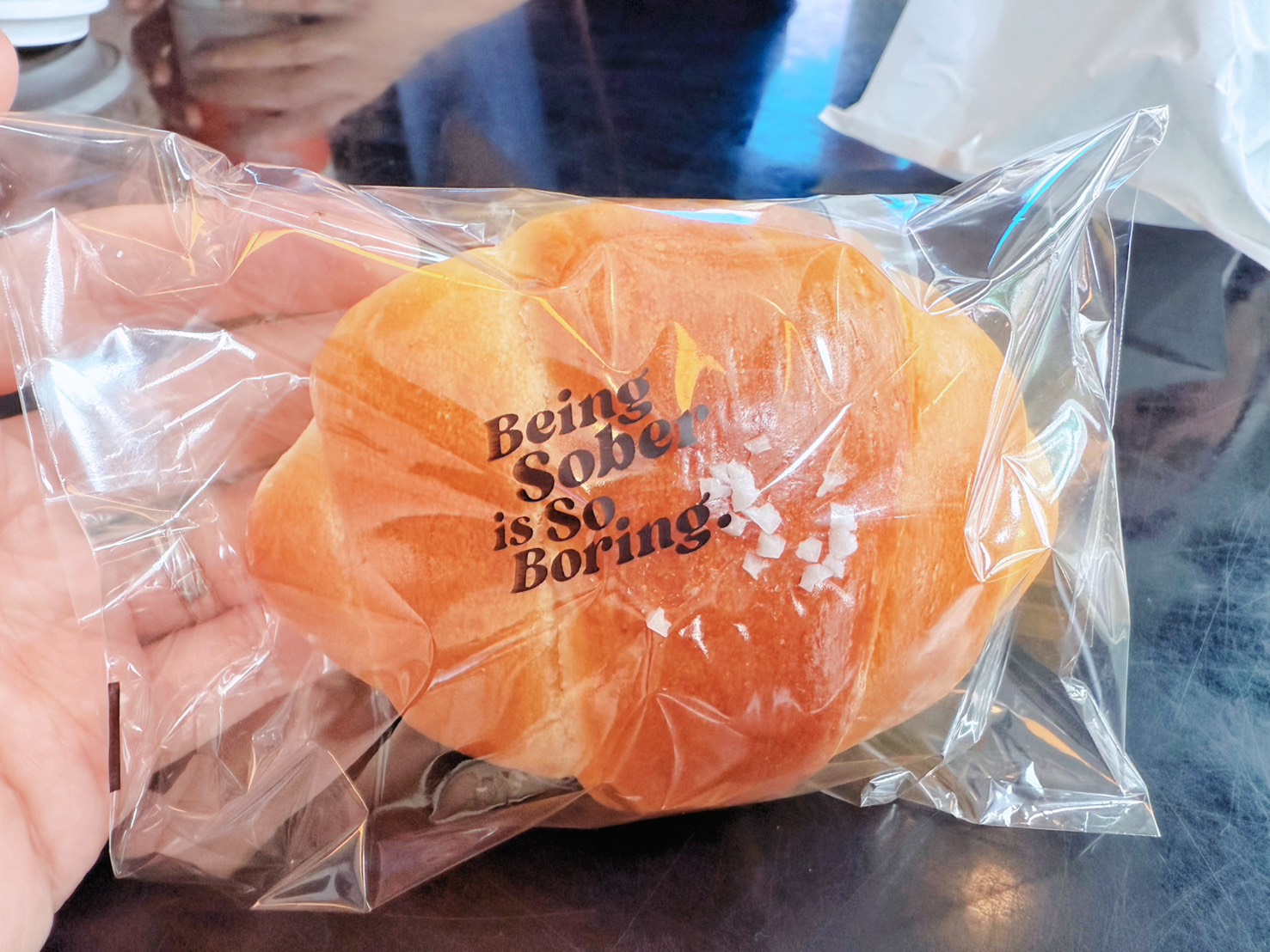 台北 信義區美食 Fake Sober Coffee & Bar|白天咖啡廳晚上酒吧 爆紅鹽可頌下午茶推薦 - 第17張圖 台北 信義區美食 Fake Sober Coffee & Bar|白天咖啡廳晚上酒吧 爆紅鹽可頌下午茶推薦