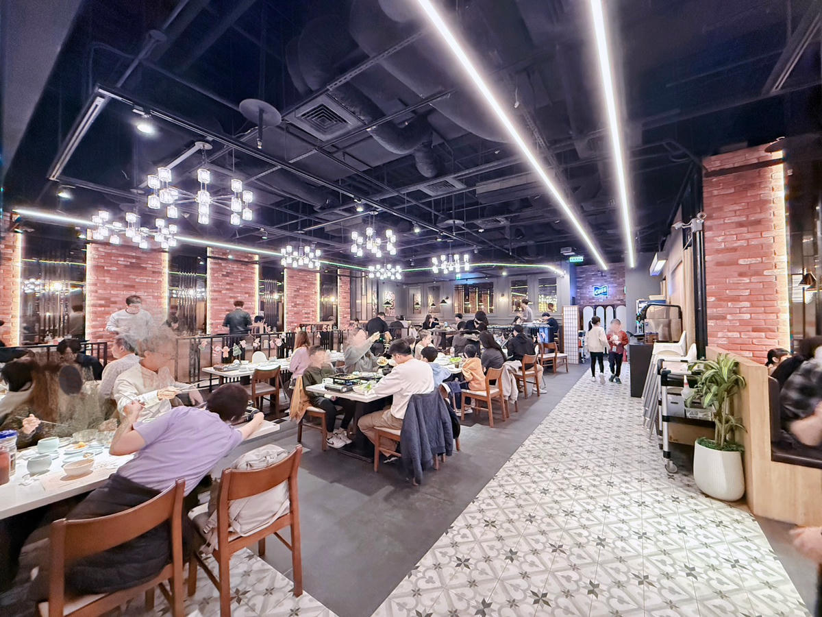 新北 新店美食 裕隆城必吃韓式烤肉套餐 小菜吃到飽超滿足！｜水剌韓式料理新店旗艦店