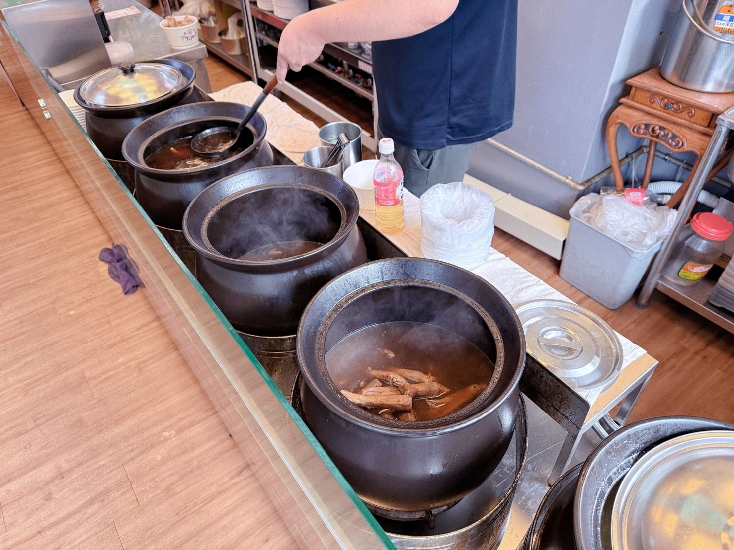 台北文山美食|白家通化十全排骨 萬芳店 萬芳醫院捷運站3分鐘!老字號藥燉排骨新分店推薦 - 第3張圖 台北文山美食|白家通化十全排骨 萬芳店 萬芳醫院捷運站3分鐘!老字號藥燉排骨新分店推薦