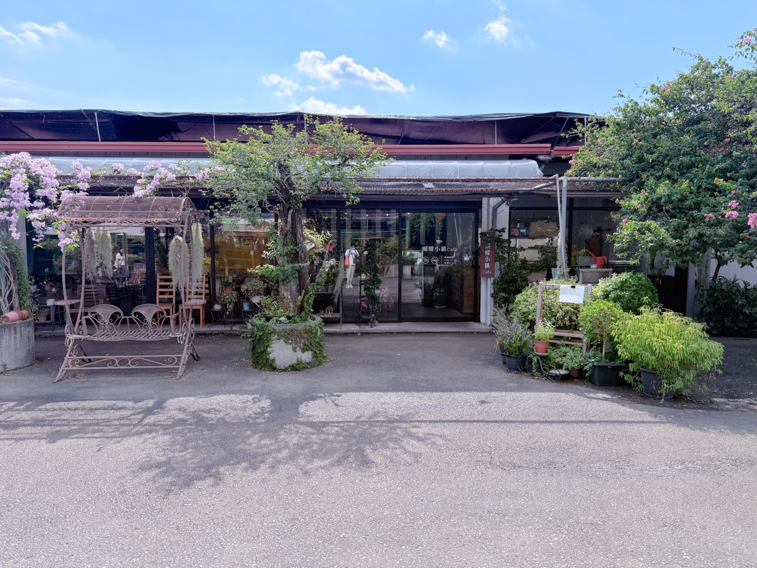 南投埔里親子景點|蝴蝶小鎮生態休閒園區・木生昆蟲博物館 免費導覽超精彩 近距離接觸昆蟲 蝴蝶園體驗一次玩! - 第39張圖 南投埔里親子景點|蝴蝶小鎮生態休閒園區・木生昆蟲博物館 免費導覽超精彩 近距離接觸昆蟲 蝴蝶園體驗一次玩!